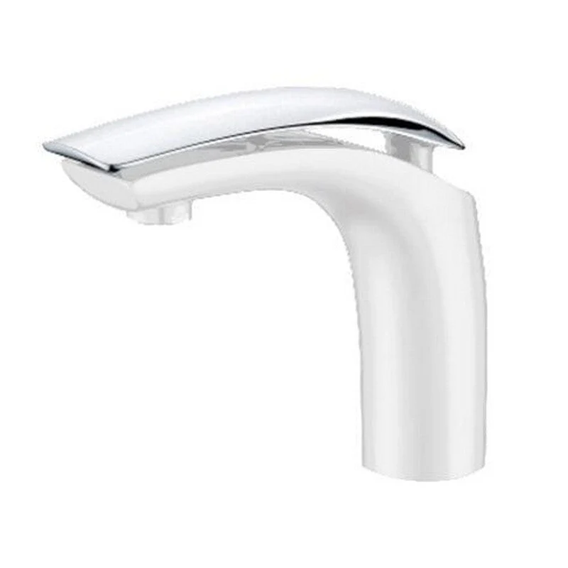 Dakota 6-1/2 Inch Single Handle Bathroom Faucet - Poukt