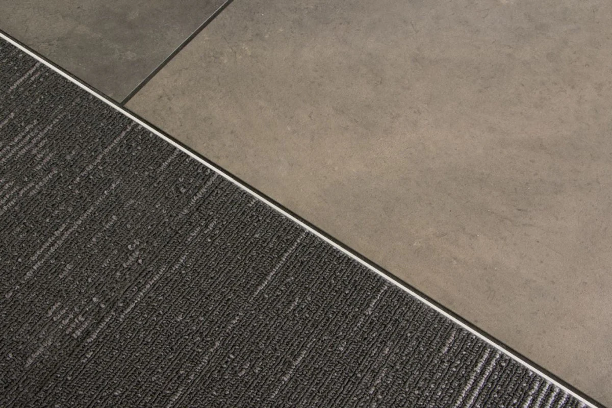 SCHIENE Aluminum Edge Trim  C 8' 2-1/2