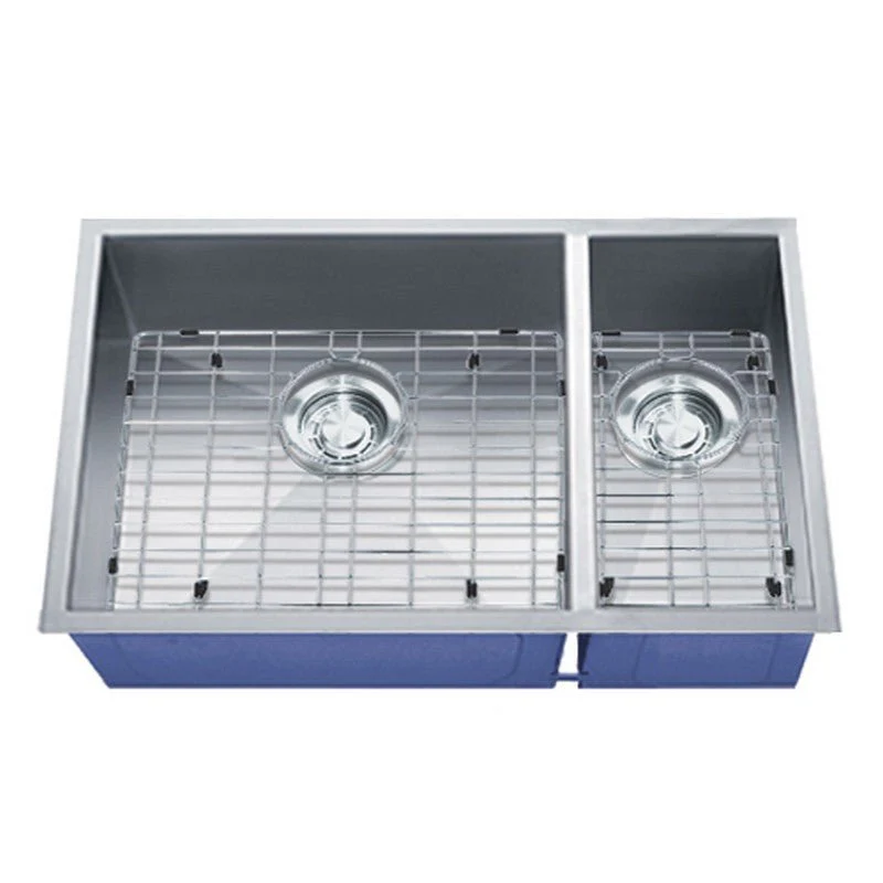 Dakota Sinks DSZ-7030 Signature Z-Series 32 Inch Zero Radius 70/30 Double Bowl Undermount Stainless Steel Kitchen Sink with Bottom Grid - Poukt