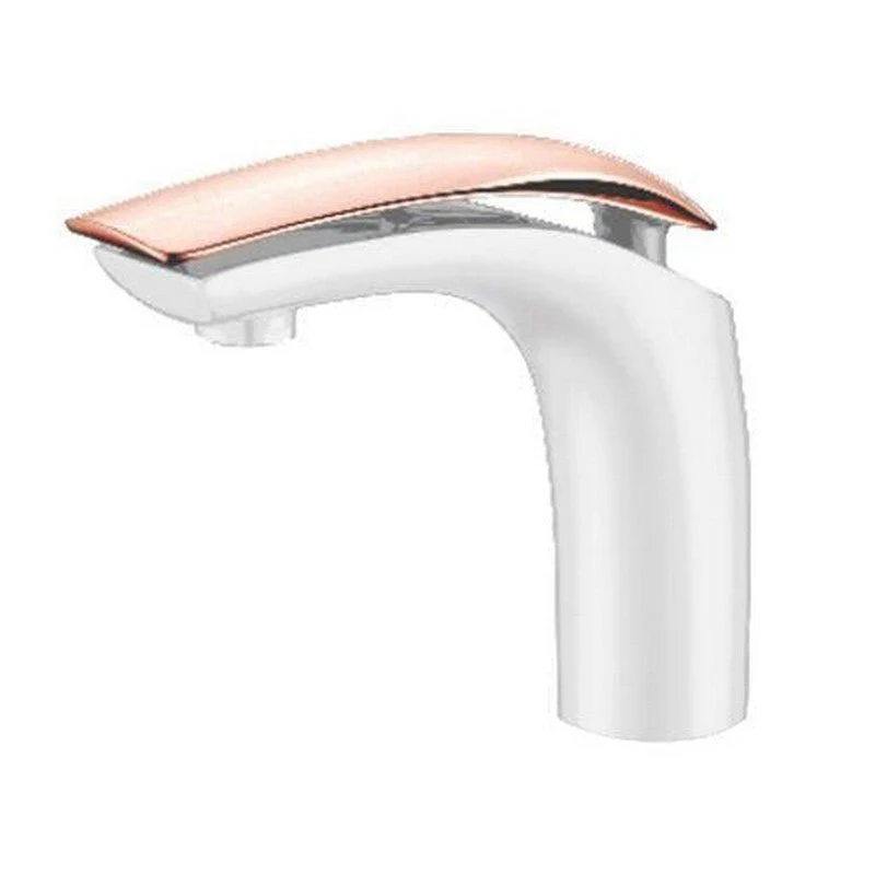 Dakota 6-1/2 Inch Single Handle Bathroom Faucet - Poukt