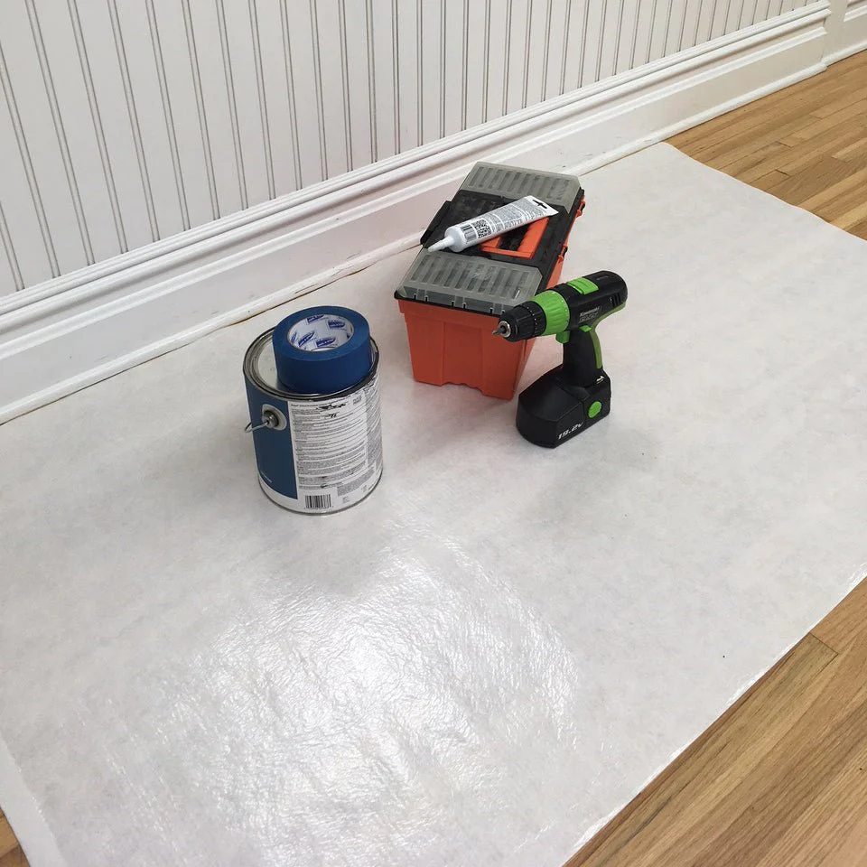 White Floor Runner - Poukt