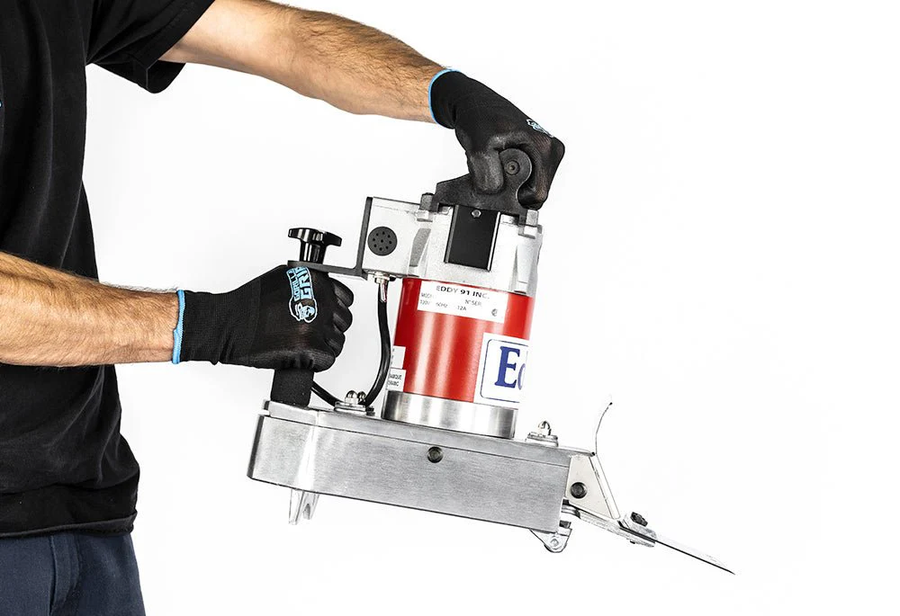 The Eddy Floor Scraper - Poukt