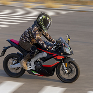 Casque de moto particulier