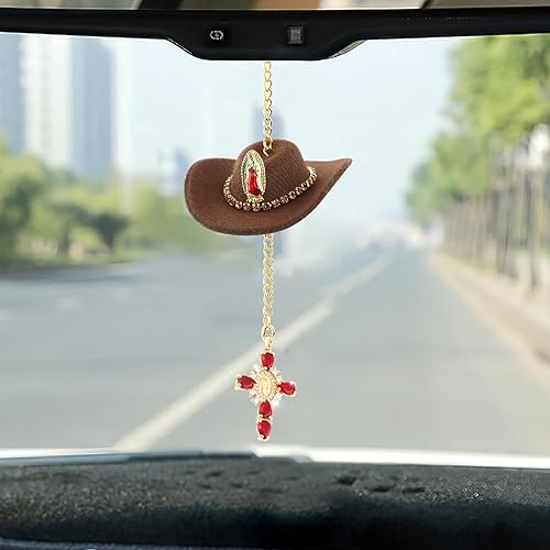 Ornements de Voiture,Chapeau de Cow-boy Croix de Cristal Pendentif Miroir de Voiture Rétroviseur Ornements Suspendu De Voiture de Voiture Accessoires Cadeaux D'anniversaire Décoration Charme Suspendu - Poukt
