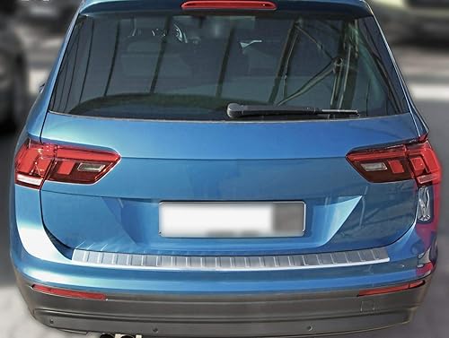 Recambo Protection de seuil de Chargement en Acier Inoxydable Mat Compatible avec VW Tiguan II et ALLSPACE - À partir de 2016 - avec Rebord - Qualité supérieure - Poukt